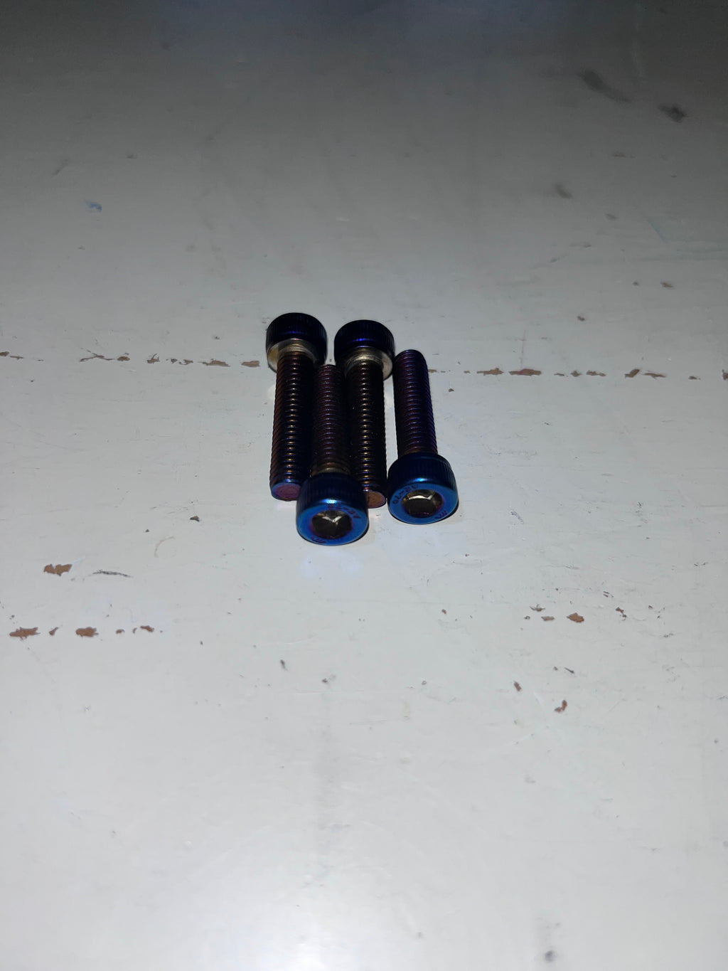 Ultra bee/formula titanium